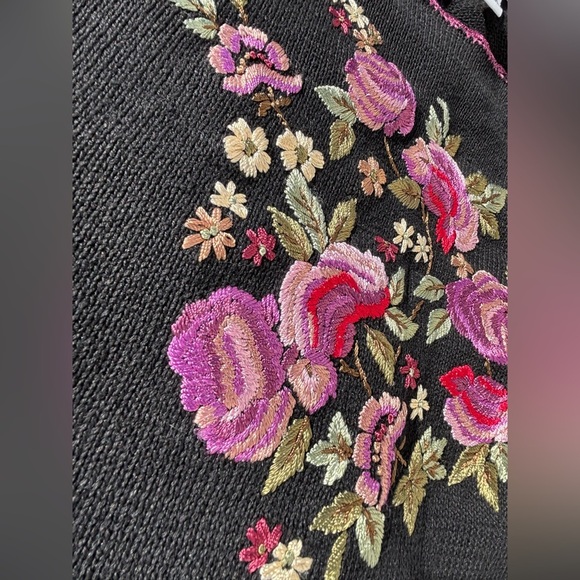 Vtg All Points by Reference Point Knit Sweater Size XL Black Floral Embroidered - Picture 7 of 10